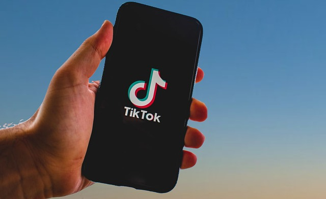 TikTokビジネスアカウント成功のための戦略